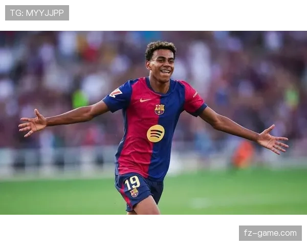 亚马尔 vs 少年罗纳尔多:大赛表现与成长轨迹对比 亚马尔 vs 少年罗纳尔多:大赛表现与成长轨迹对比