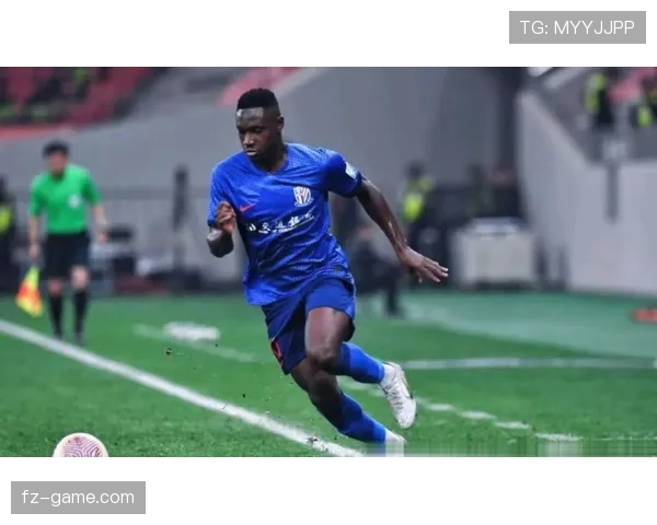 上海申花边路利用有限，进攻宽度为何不足？