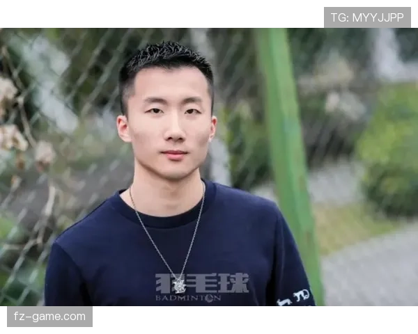 陆光祖球场像大佬，菜市场拎着三块打折肉，反差笑死我